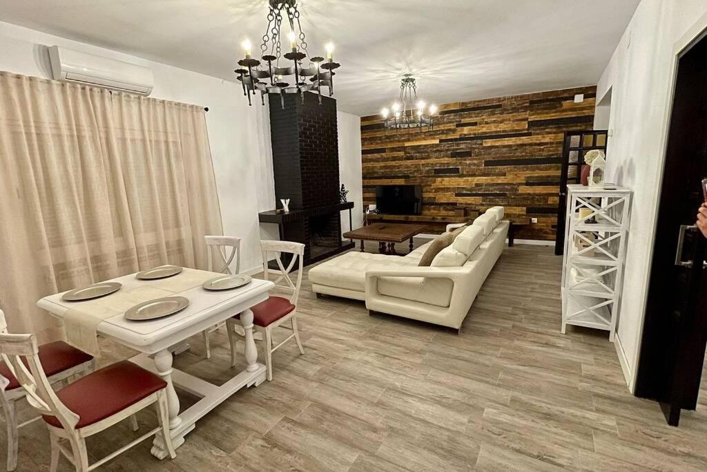 Ajofrín Casa Rural Villa Kairos المظهر الخارجي الصورة